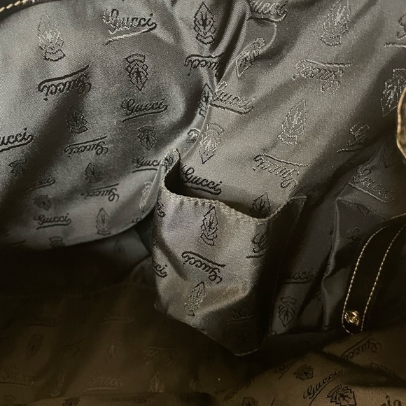 EUC *With Dust Bag* Gucci Dialux Britt Crystal Tote (Medium) - Picture 10 of 16